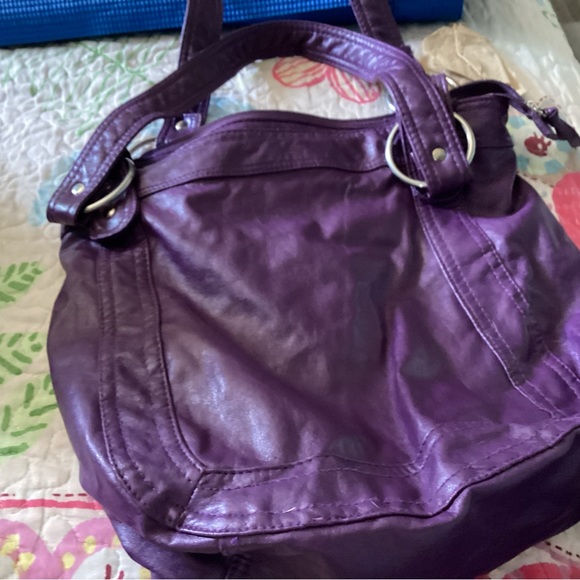 Purse - Picture 1 of 3